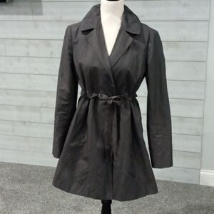 Loft Gray coat / blazer with four snap closure and built in ribbon tie size 6